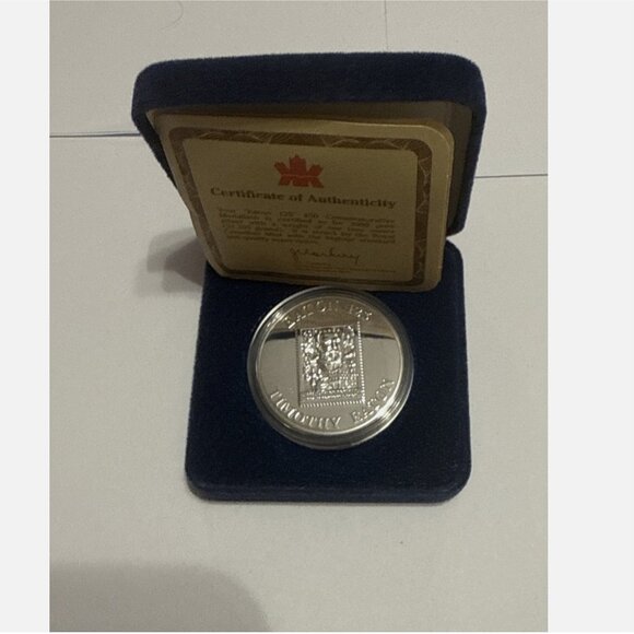 Eaton's Department store  Coin - Picture 6 of 6